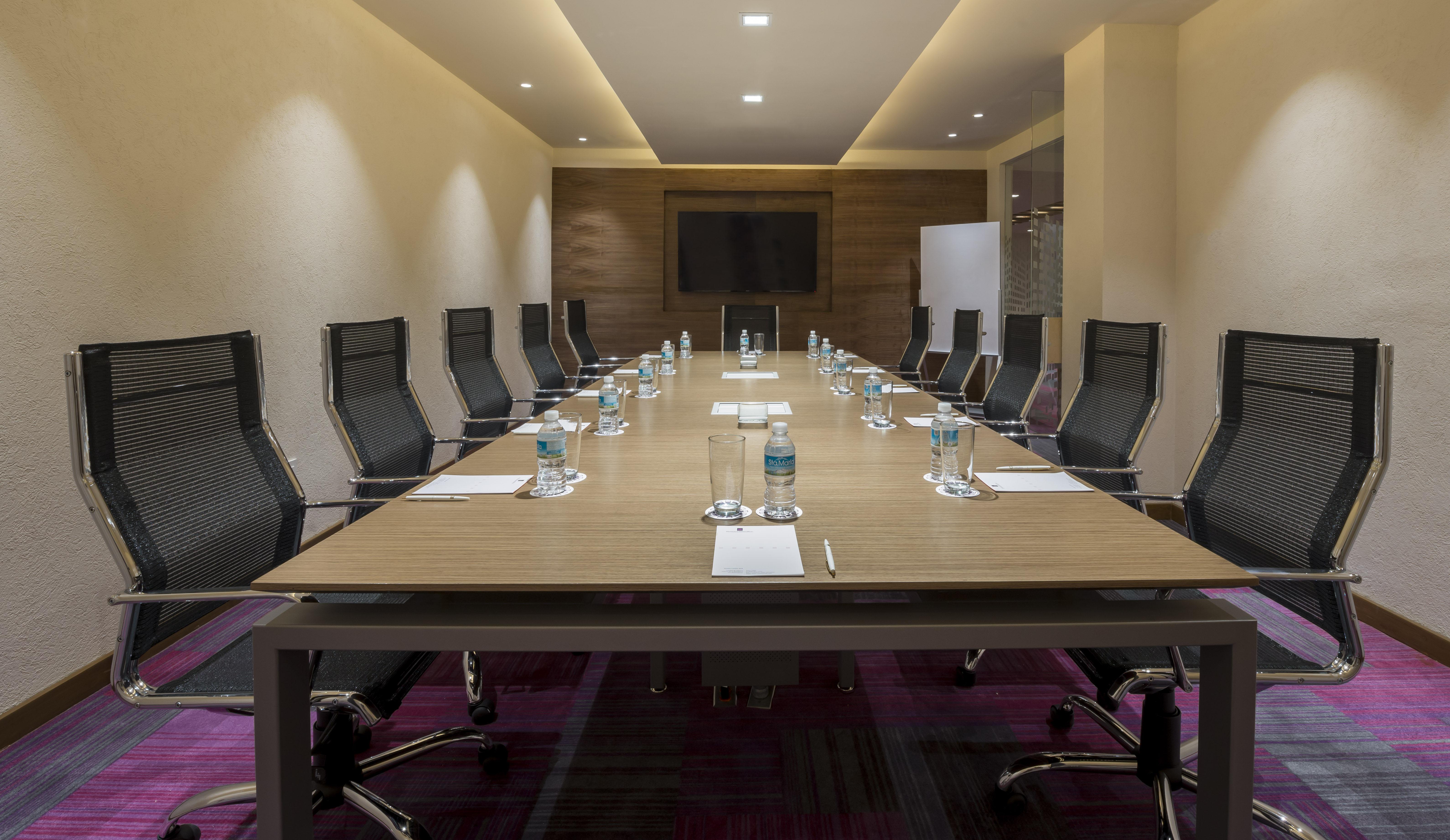 Camino Real Pedregal Mexico Hotel Kültér fotó Boardroom at W Bengaluru