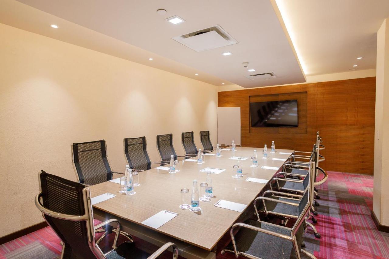 Camino Real Pedregal Mexico Hotel Kültér fotó Meeting room