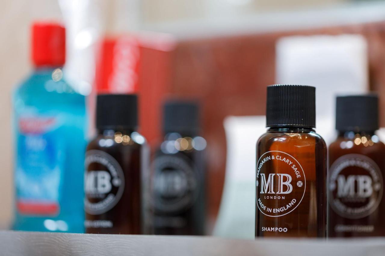 Camino Real Pedregal Mexico Hotel Kültér fotó MB Shampoo