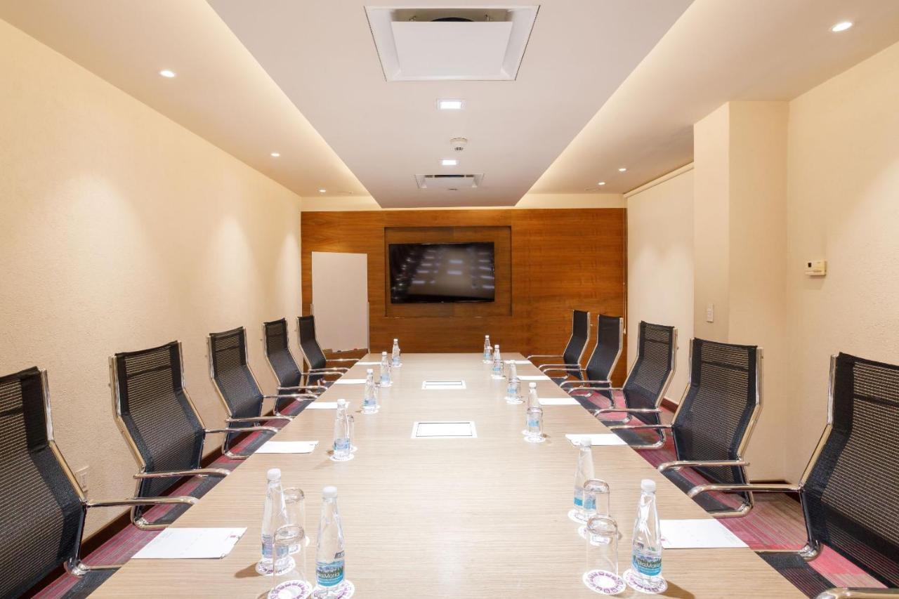 Camino Real Pedregal Mexico Hotel Kültér fotó Meeting room